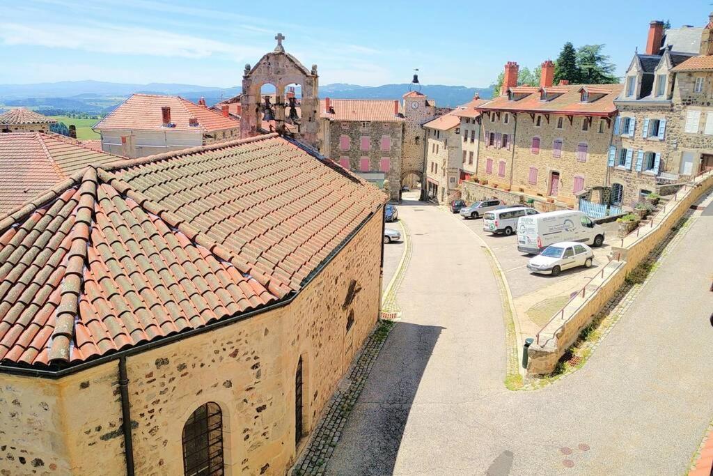Gite De La Chapelle, Au Coeur De La Cite Medievale Алегр Экстерьер фото